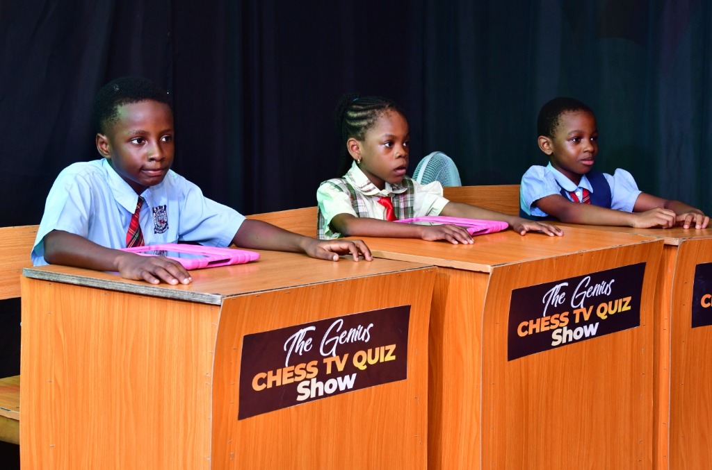 Students competing in The Genius Chess TV Quiz Show